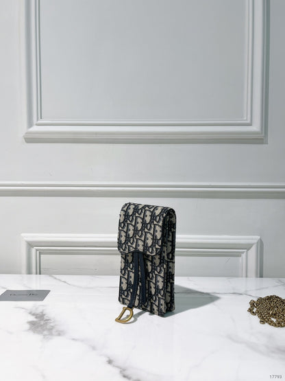 DIOR SADDLE PHONE HOLDER
