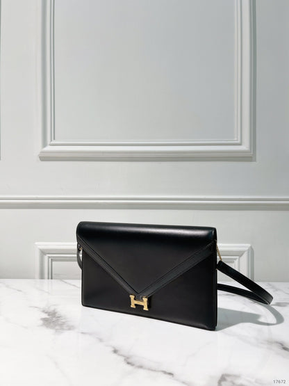 HERMES VINTAGE LYDIE ENVELOPE BAG, Black/Gold