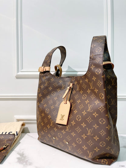 LV ATLANTIS GM, Monogram