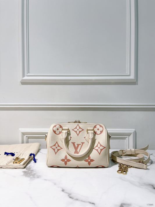 LV SPEEDY 20, Cream/Pink
