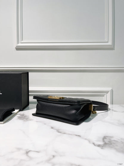 CHANEL SMALL BOY SHOULDER BAG, Black/Gold