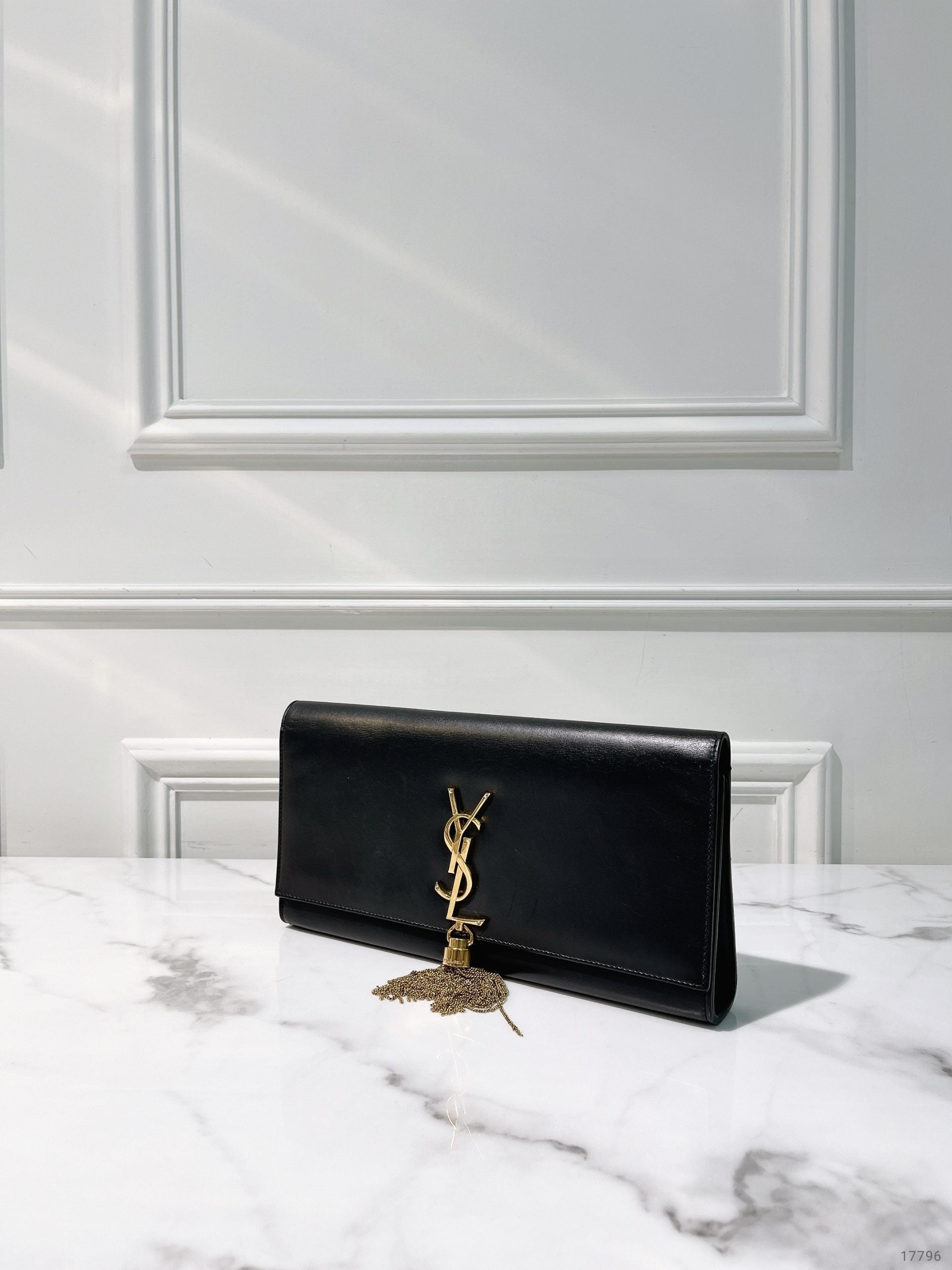 YSL HAND POUCH, Black/Gold