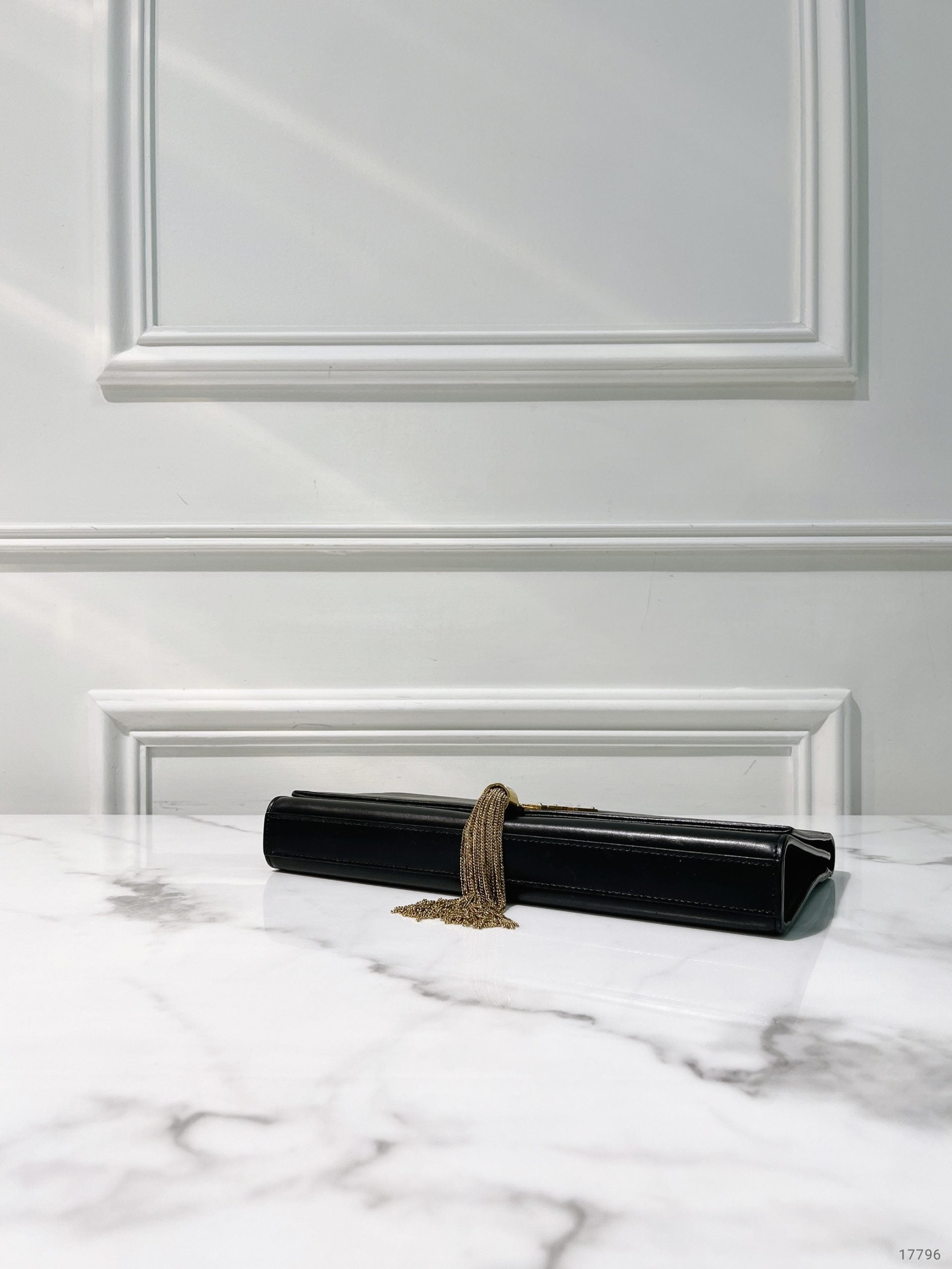 YSL HAND POUCH, Black/Gold