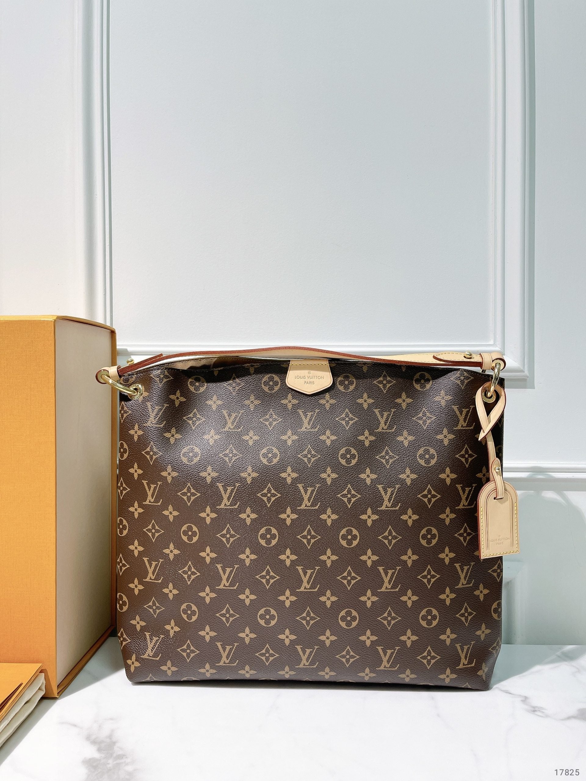 LV GRACEFUL MM, Monogram