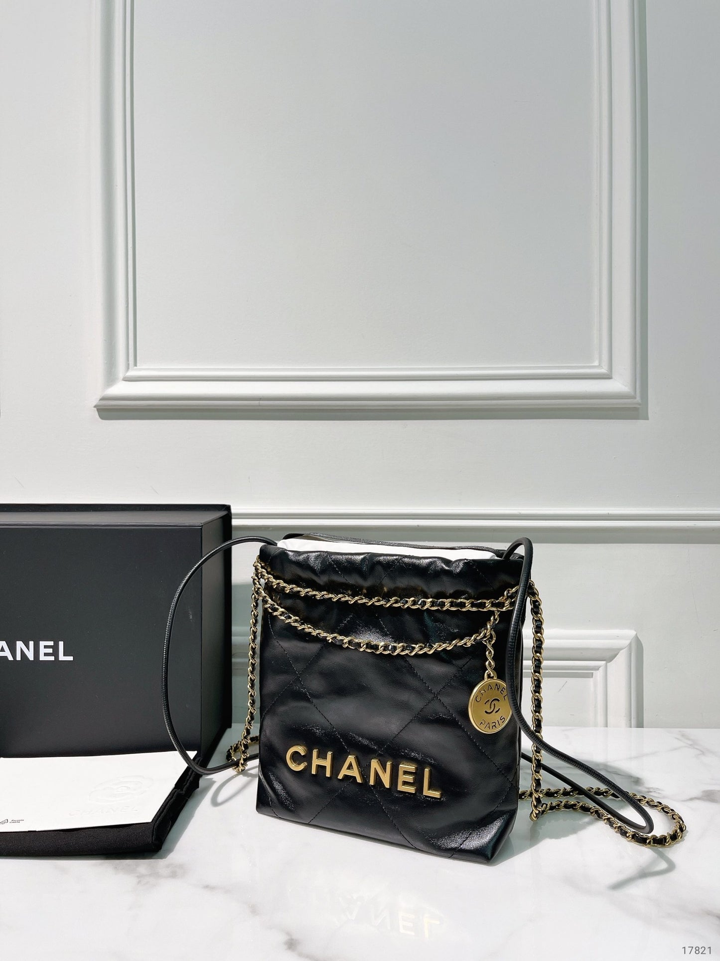 CHANEL MINI 22 BAG, Black/Gold