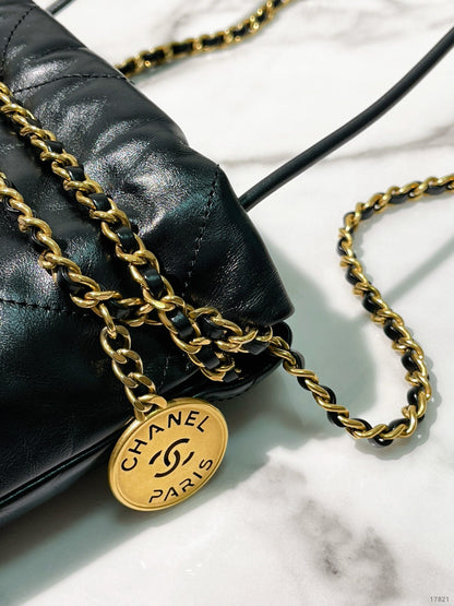 CHANEL MINI 22 BAG, Black/Gold