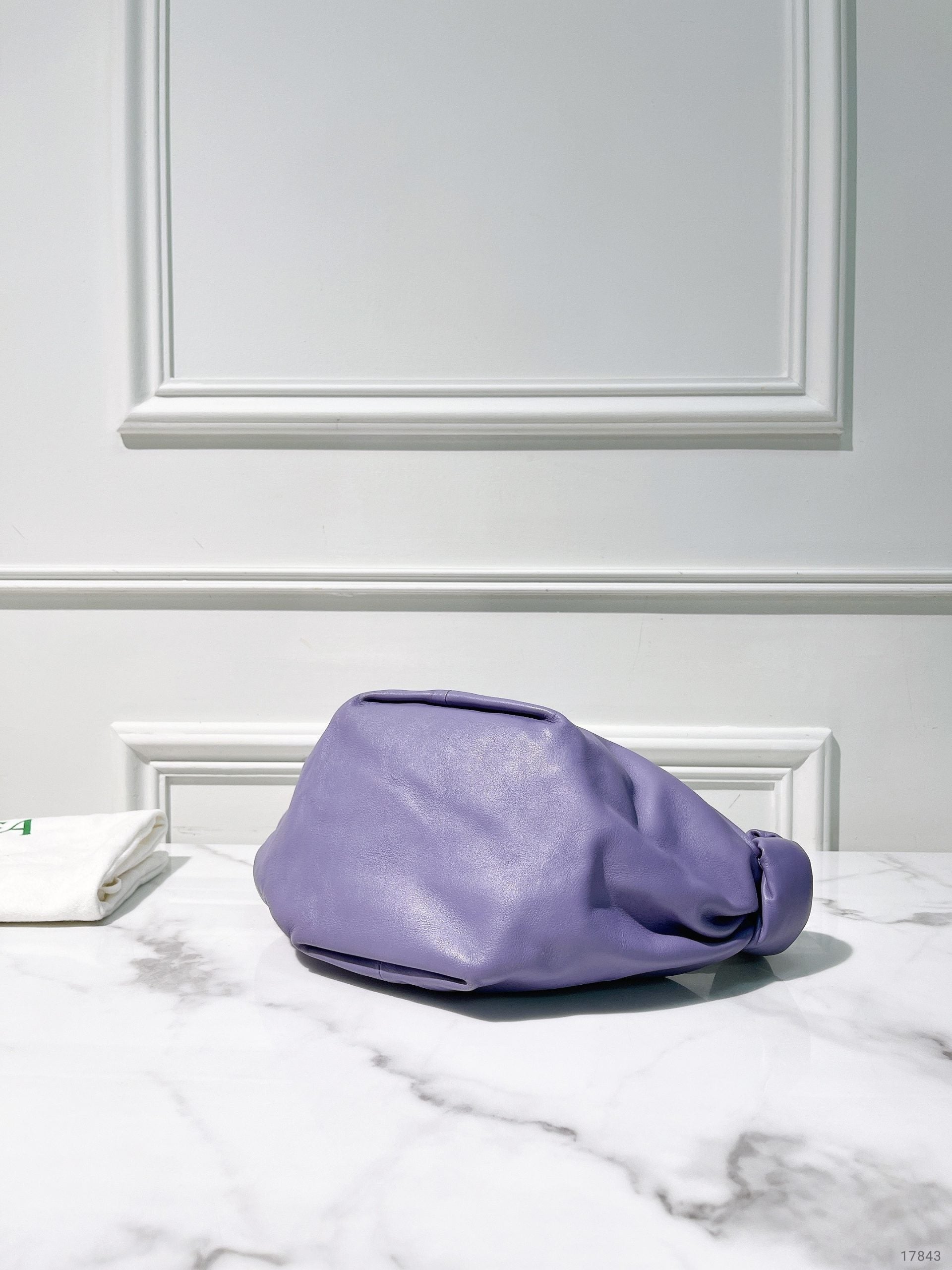 BOTTEGA VENETA DOUBLE KNOT, Purple