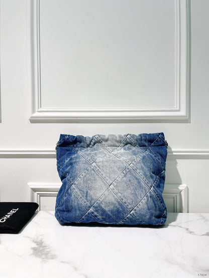 CHANEL SMALL 22 BAG, Denim