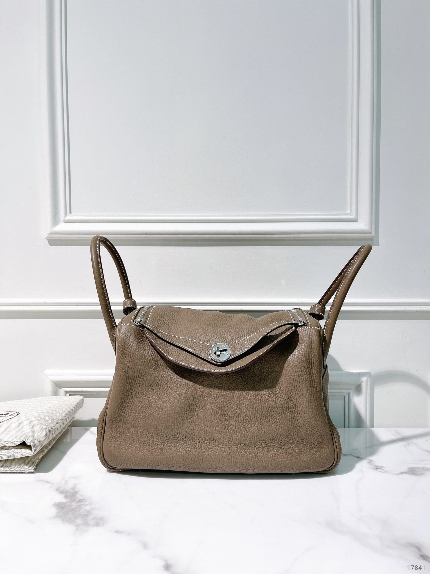 HERMES LINDY 30, Etoupe/Silver