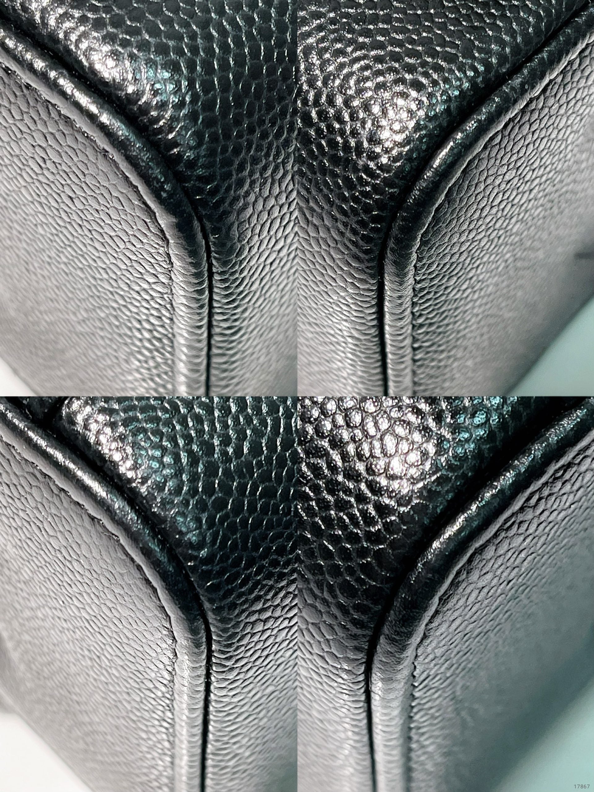 CHANEL 23P VANITY CASE WITH HANDLE, Black/Gold