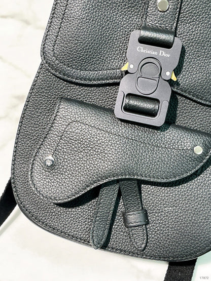 DIOR SADDLE BACKPACK, Black/Silver