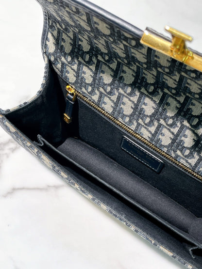 DIOR 30 MONTAIGNE CHAIN BAG