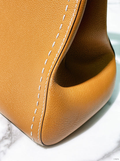 DELVAUX BRILLIANT MM, Gold/Gold