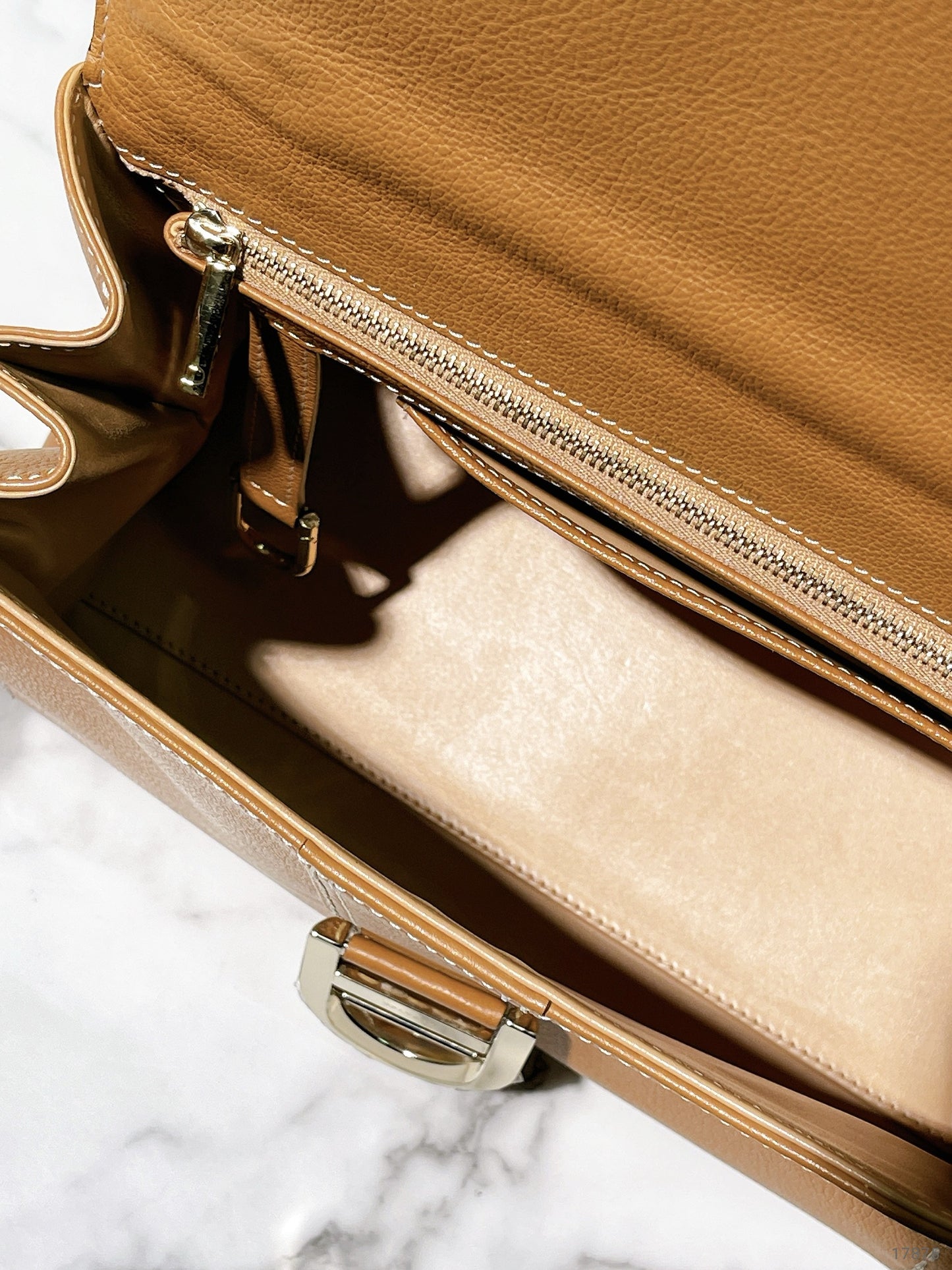 DELVAUX BRILLIANT MM, Gold/Gold