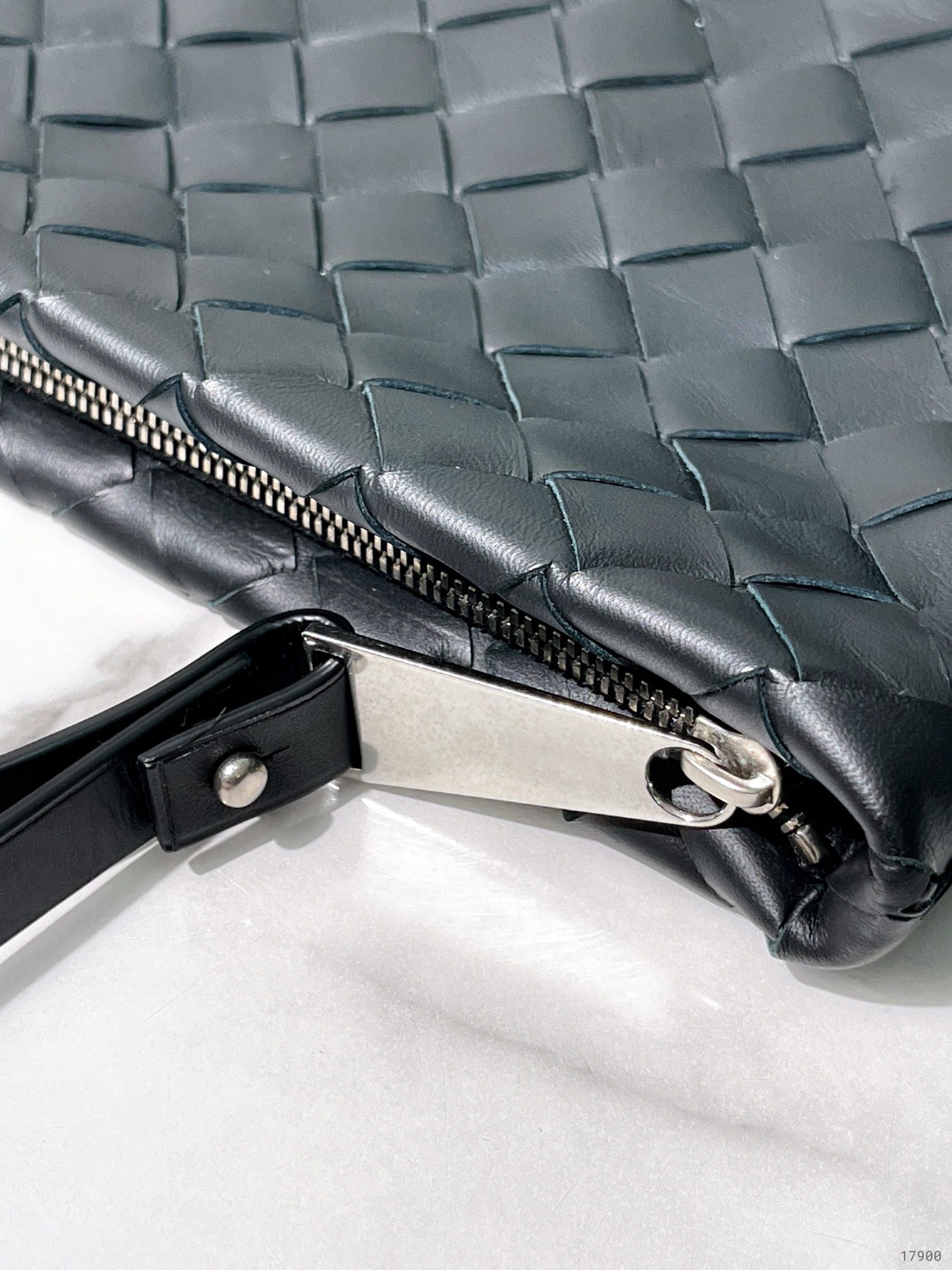 BOTTEGA VENETA POUCH, Black/Silver