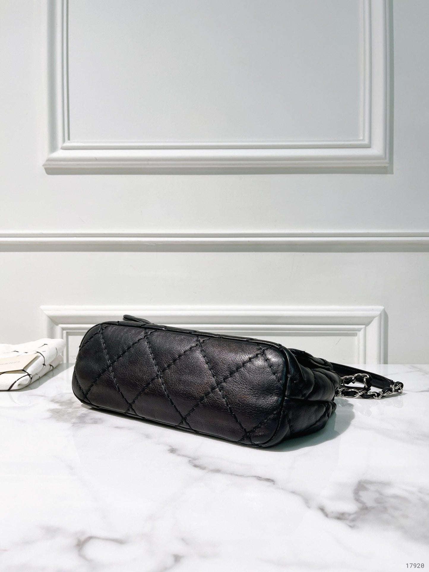 CHANEL SHOULDER BAG, Black/Silver