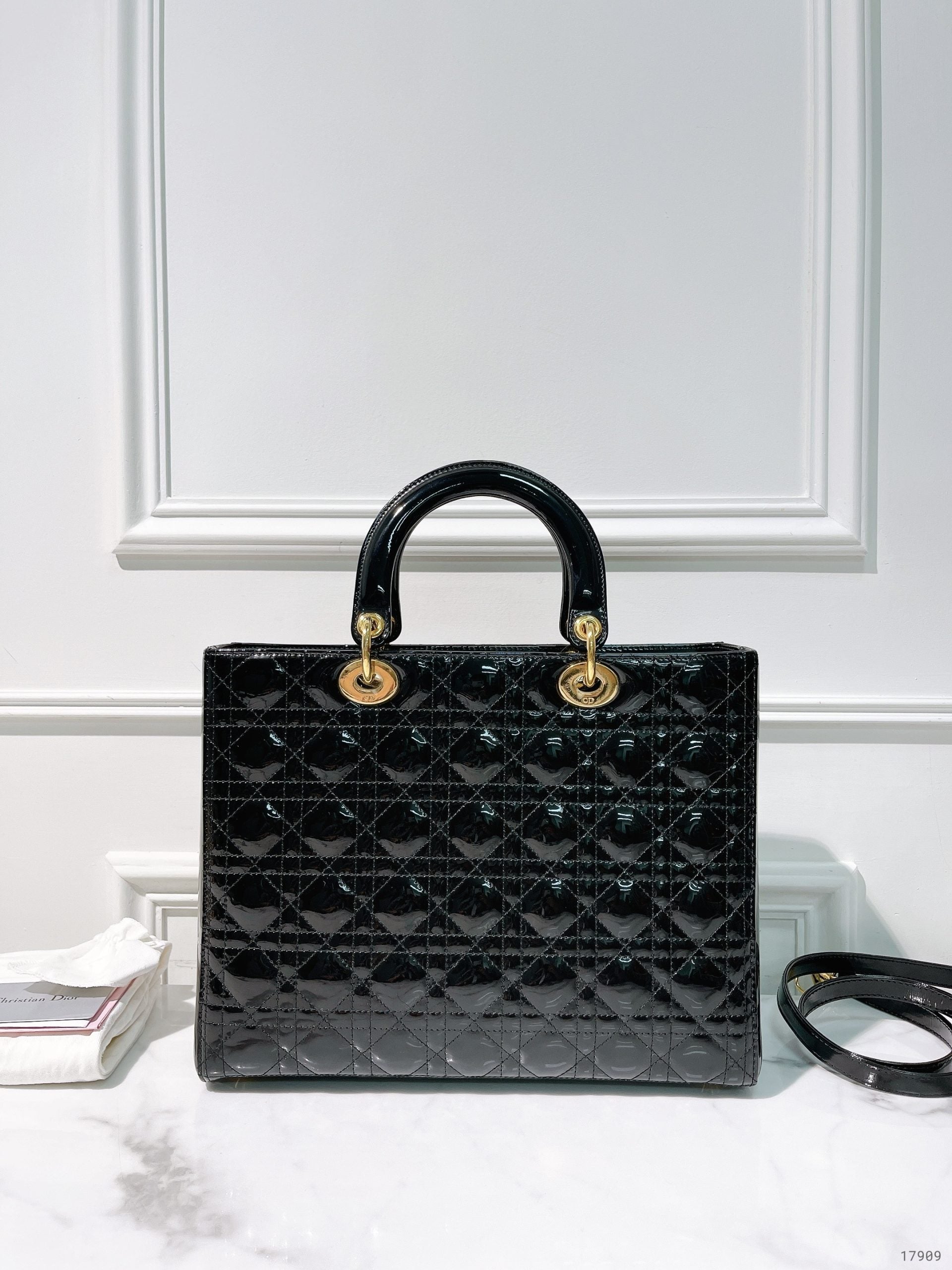 DIOR LARGE LADY DIOR BAG, Black/Gold
