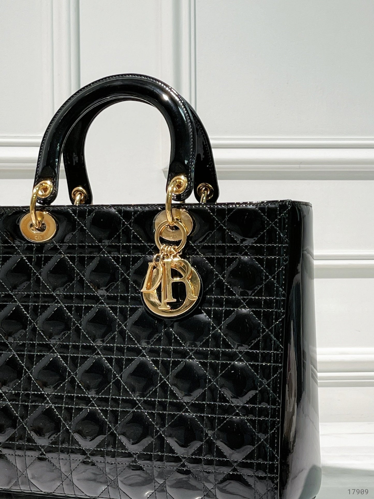 DIOR LARGE LADY DIOR BAG, Black/Gold