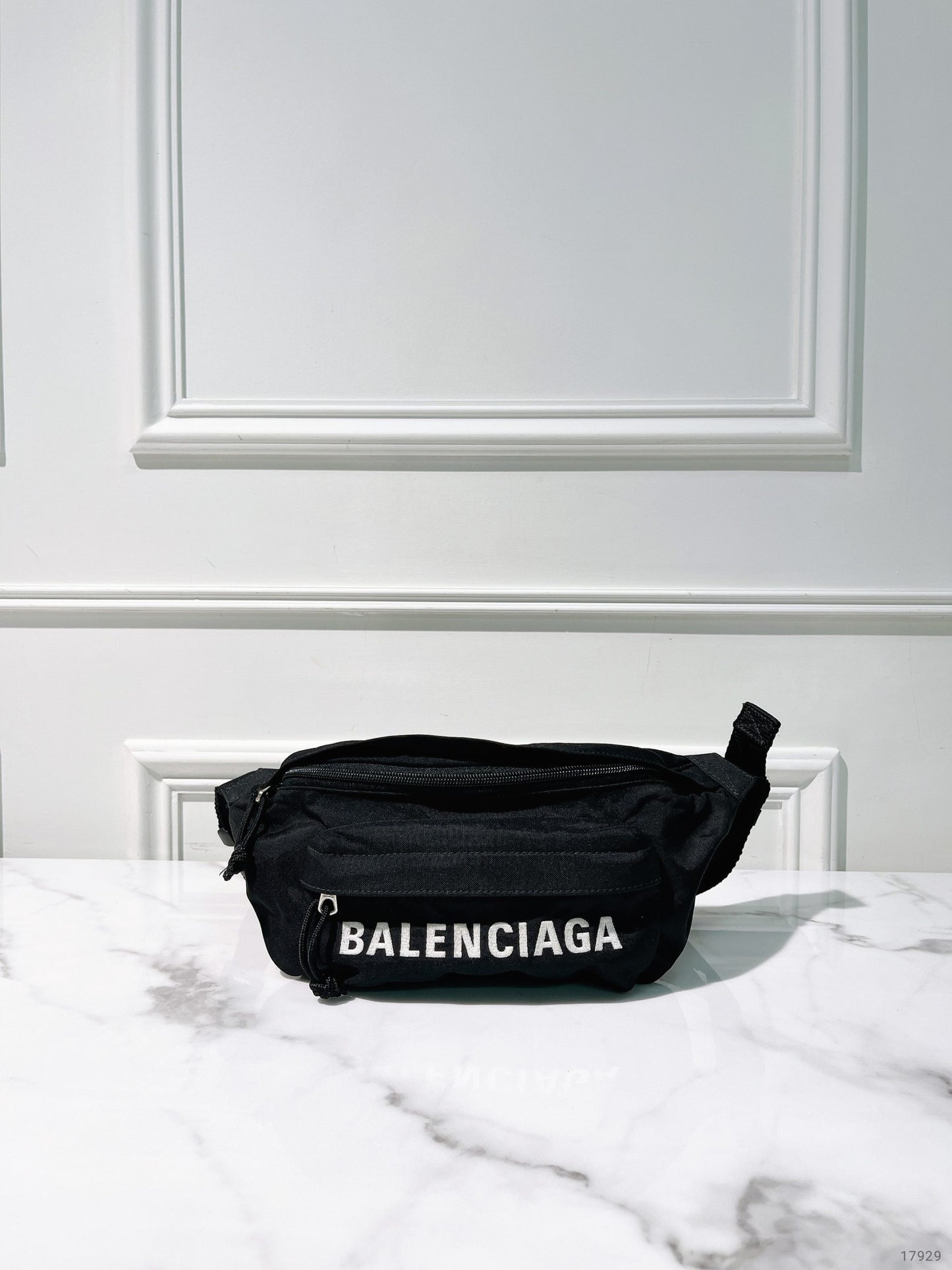 BALENCIAGA WAIST BAG, Black/White