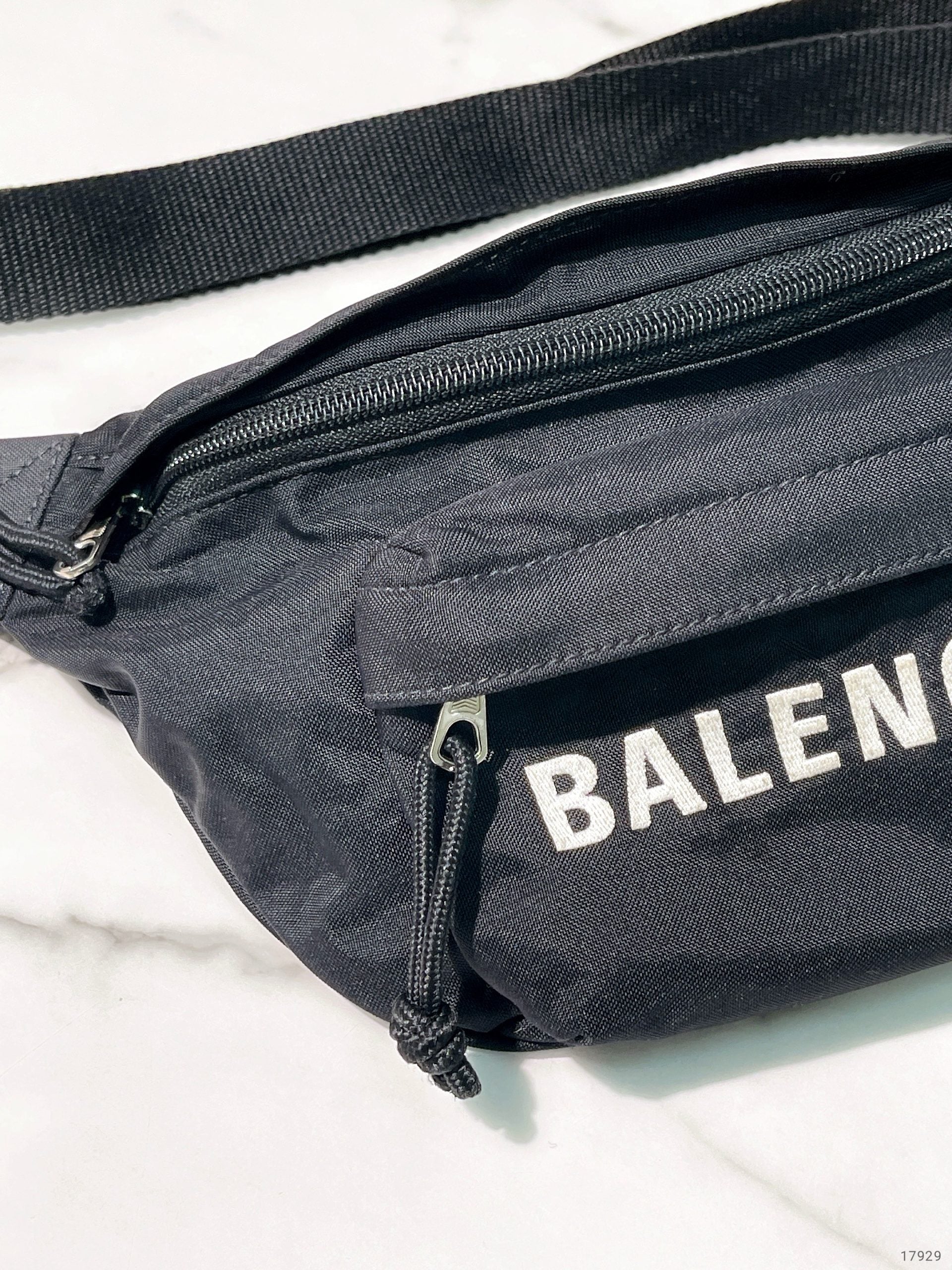 BALENCIAGA WAIST BAG, Black/White