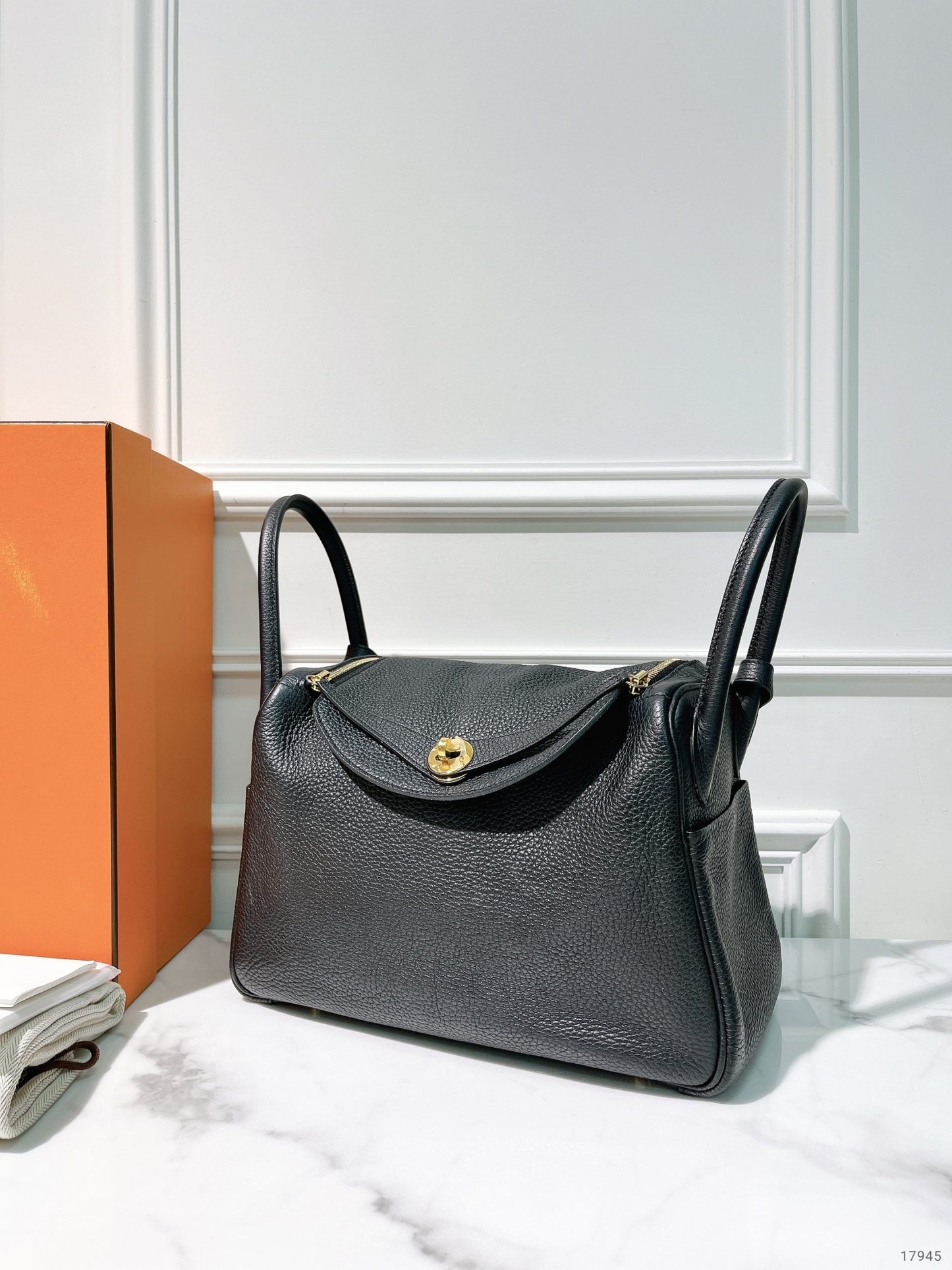 HERMES LINDY 30, Noir/Gold