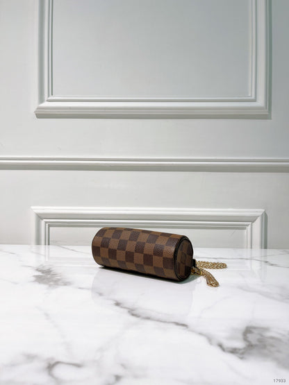 LV VINTAGE ROLLER, Damier