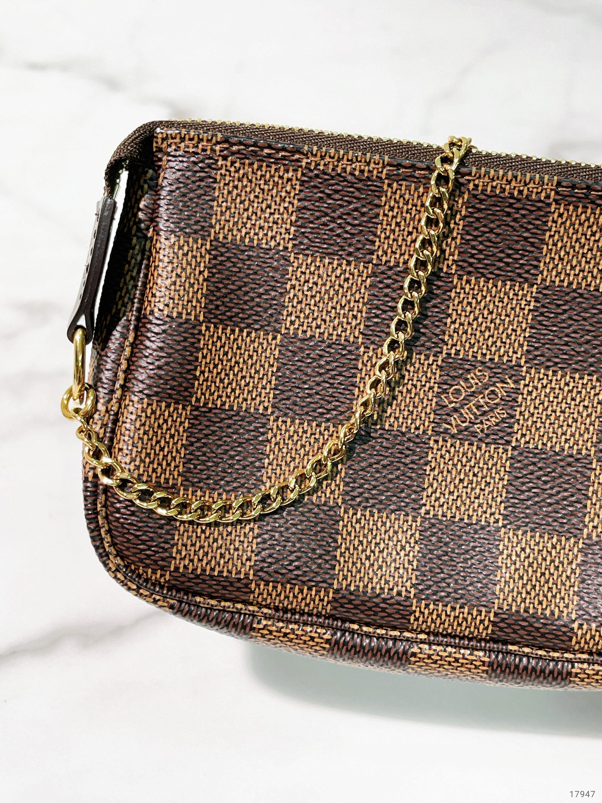 LV MINI POCHETTE ACCESSOIRES, Damier