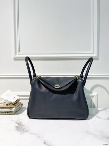 HERMES LINDY 30, Bleu Indigo/Gold