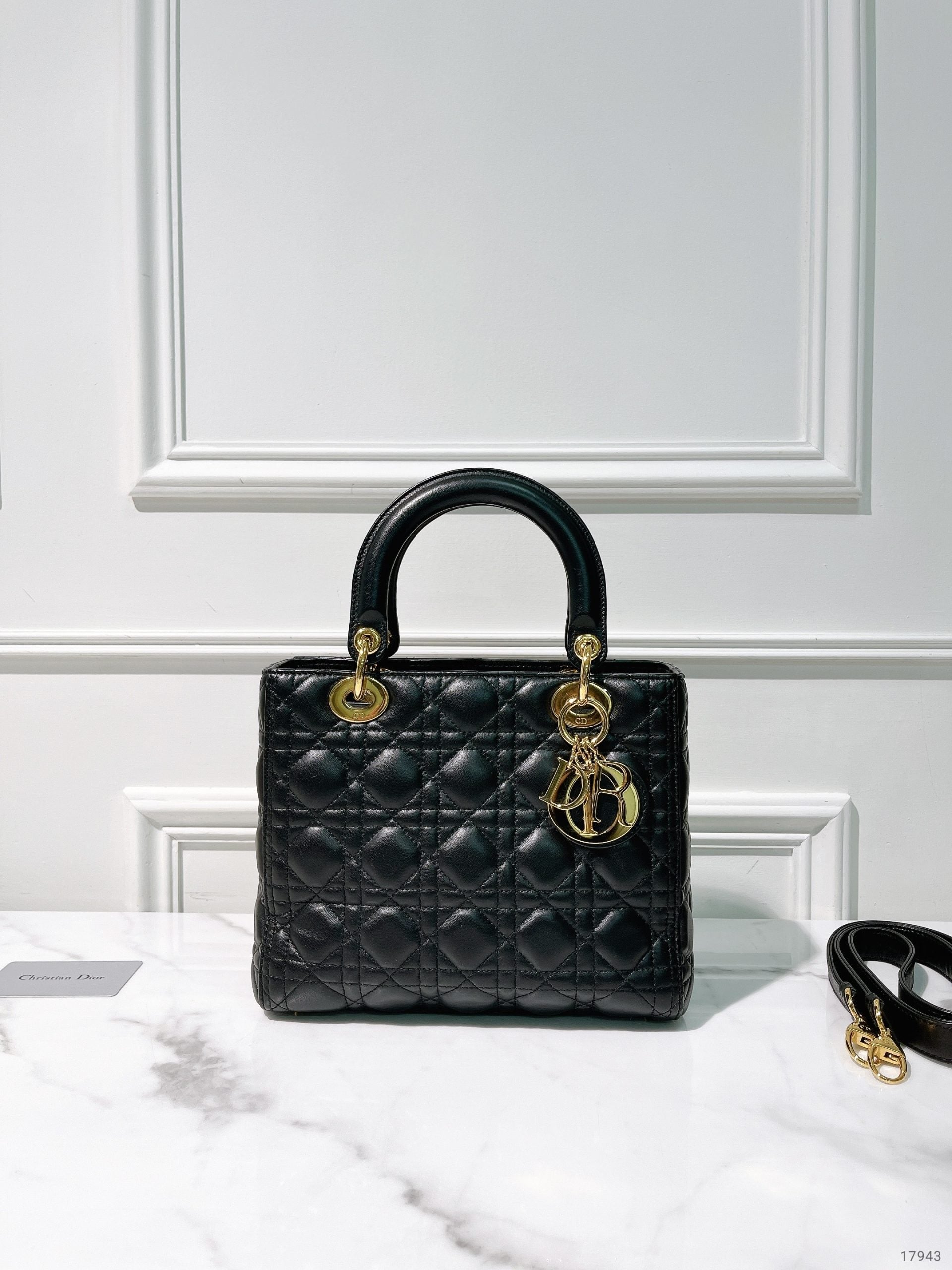 DIOR MEIDUM LADY DIOR BAG, Black/Gold