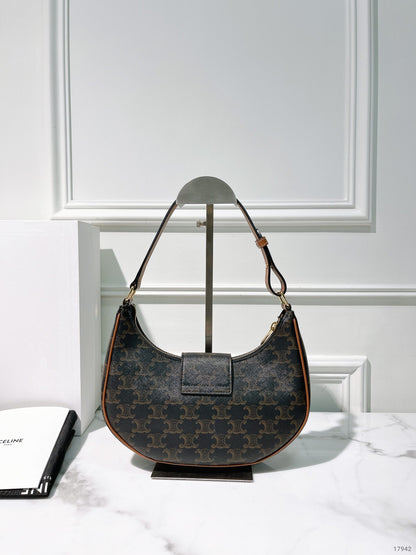 CELINE MEDIUM AVA TRIOMPHE BAG