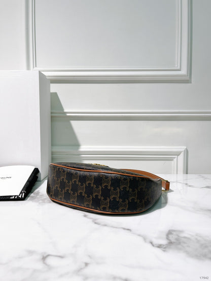 CELINE MEDIUM AVA TRIOMPHE BAG