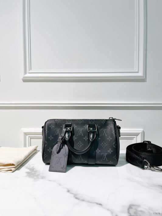 LV KEEPALL BANDOULIERE 25, Monogram