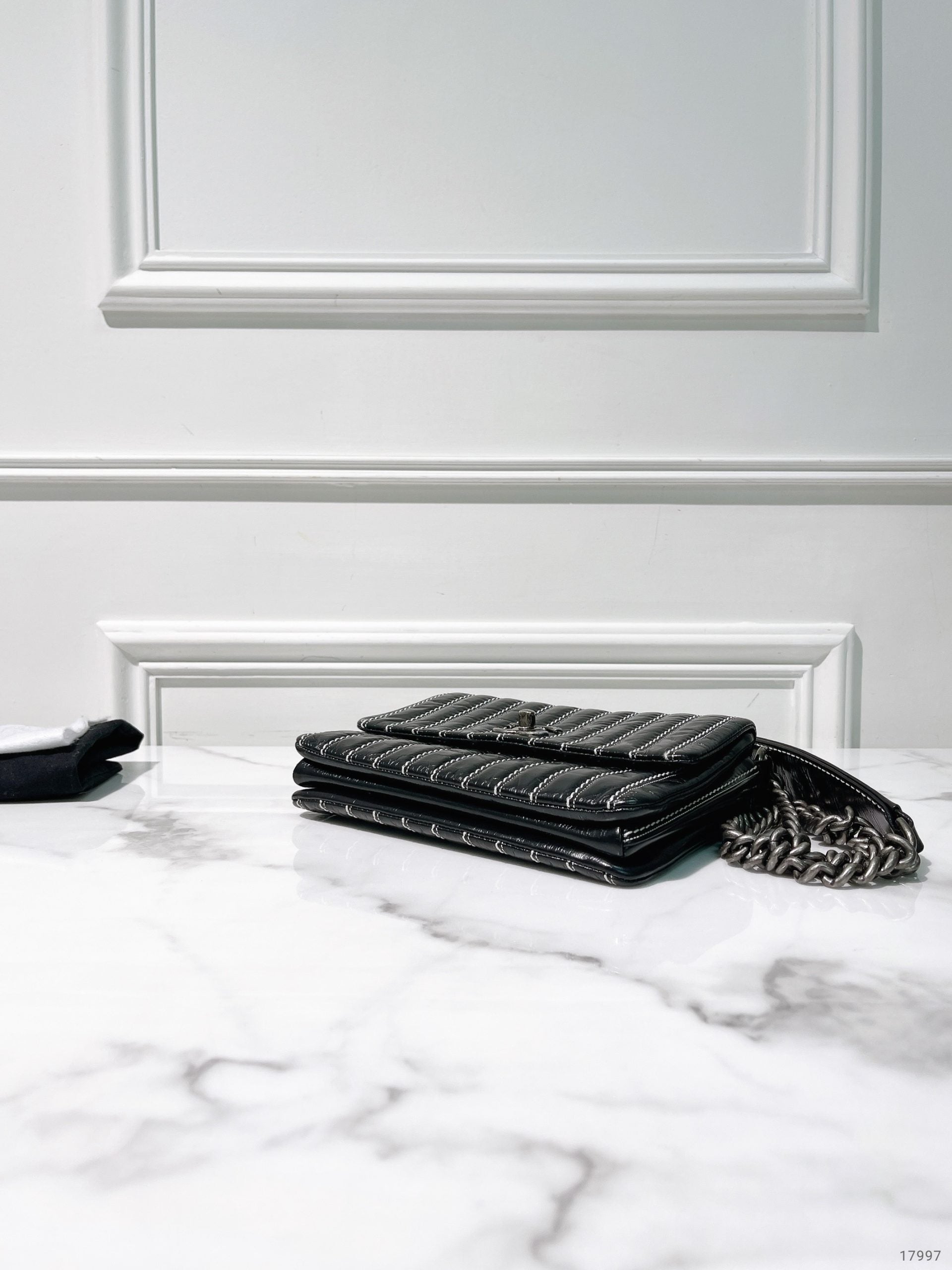 CHANEL SINGLE FLAP BAG, Black/Silver