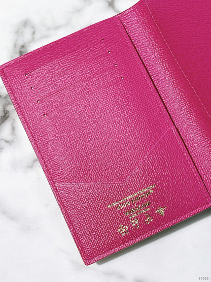 LV x TM PASSPORT COVER, Multicolor Blanc