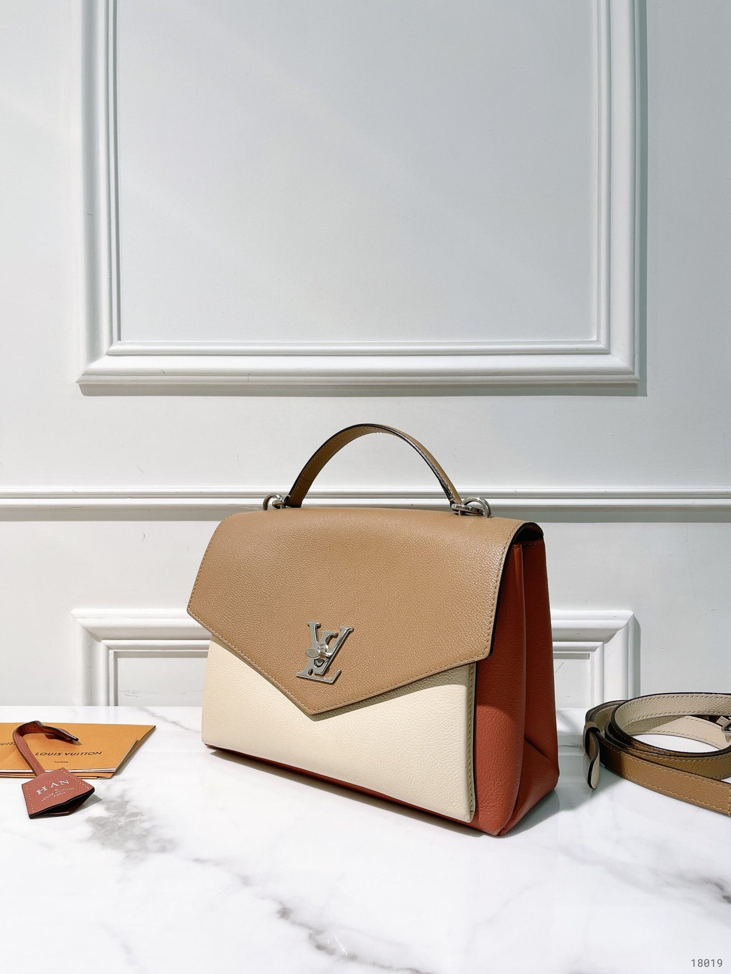 LV MYLOCKME TOP HANDLE BAG