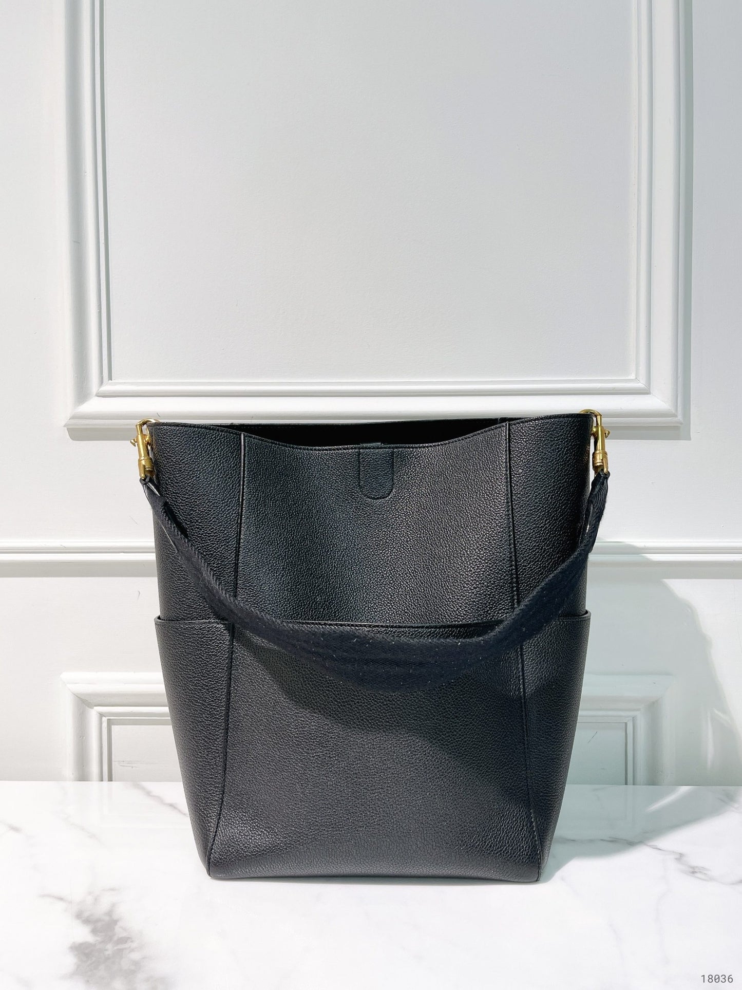 CELINE SANGLE BUCKET BAG, Black/Gold
