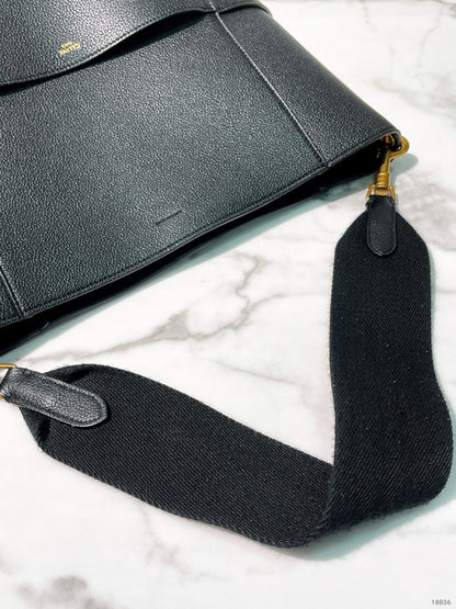 CELINE SANGLE BUCKET BAG, Black/Gold