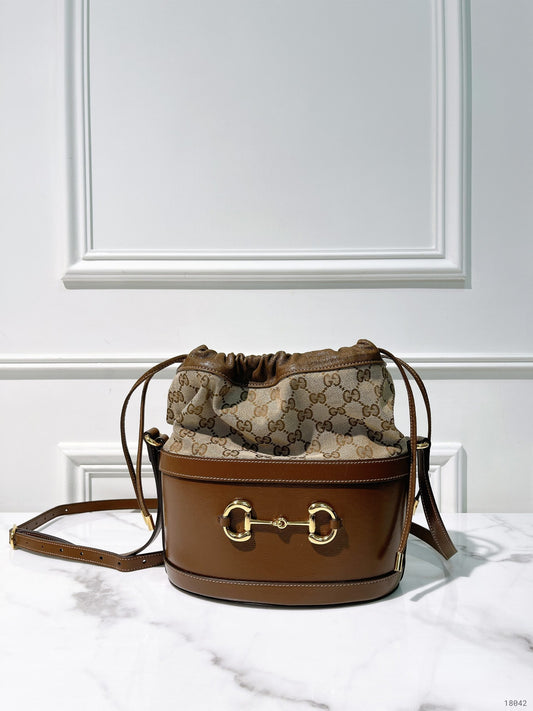 GUCCI HORSEBIT 1955 BUCKET BAG