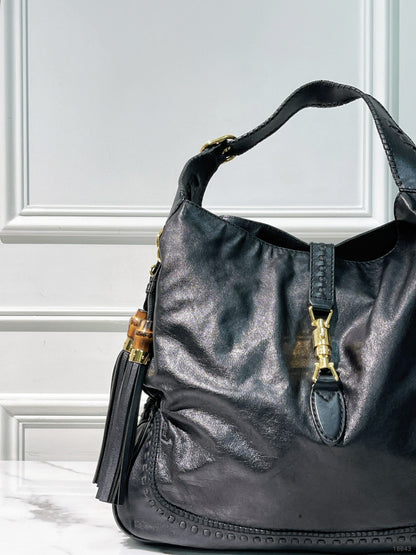 GUCCI JACKIE SHOULDER BAG, Black/Gold