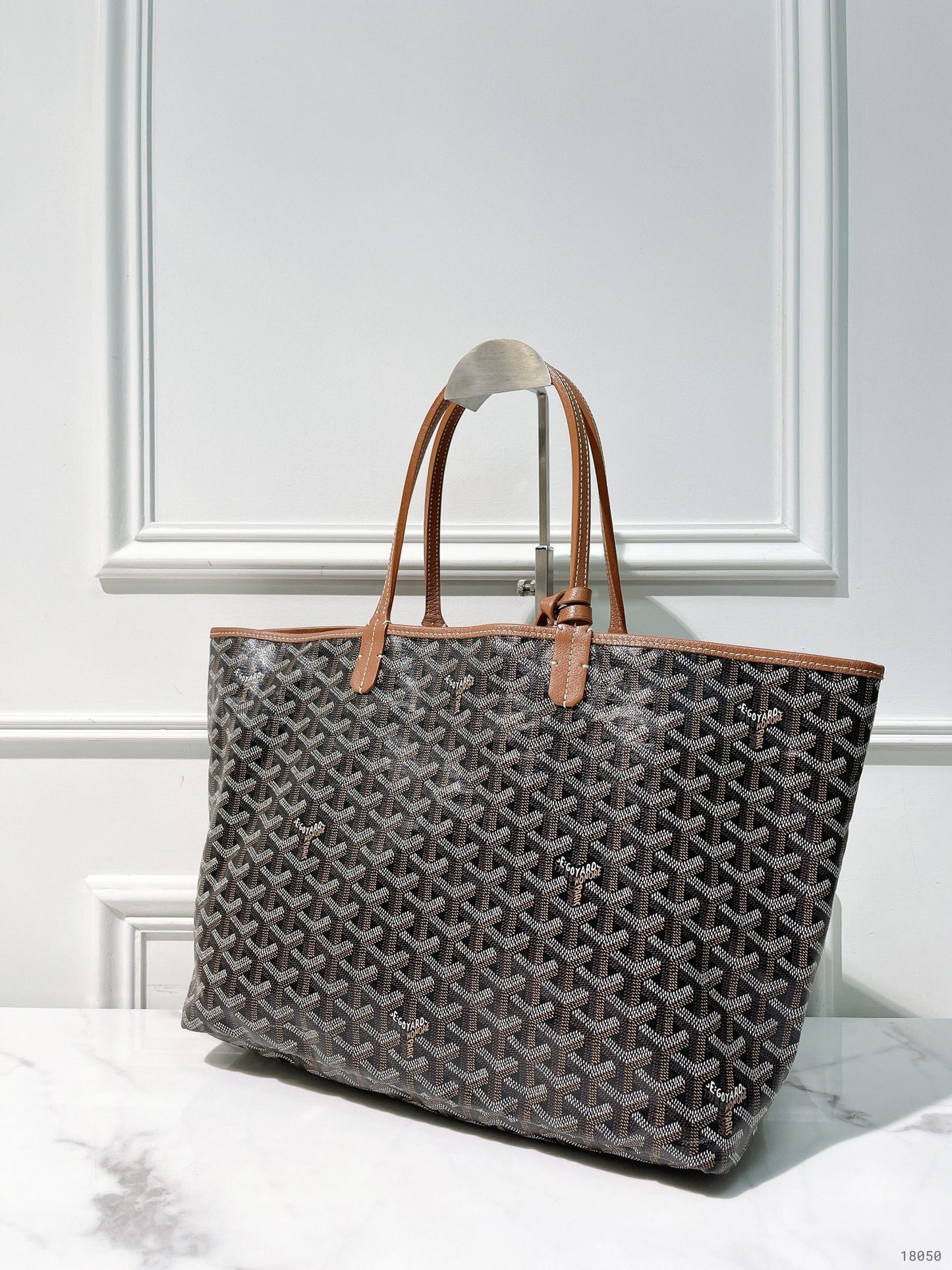 GOYARD SAINT LOUIS PM TOTE