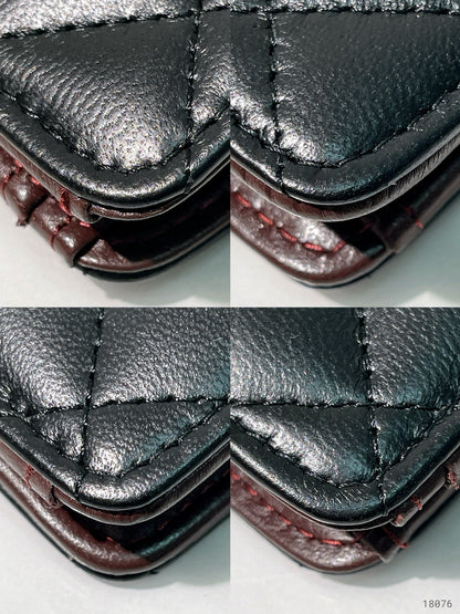 CHANEL CLASSIC FLAP WALLET, Black/Silver