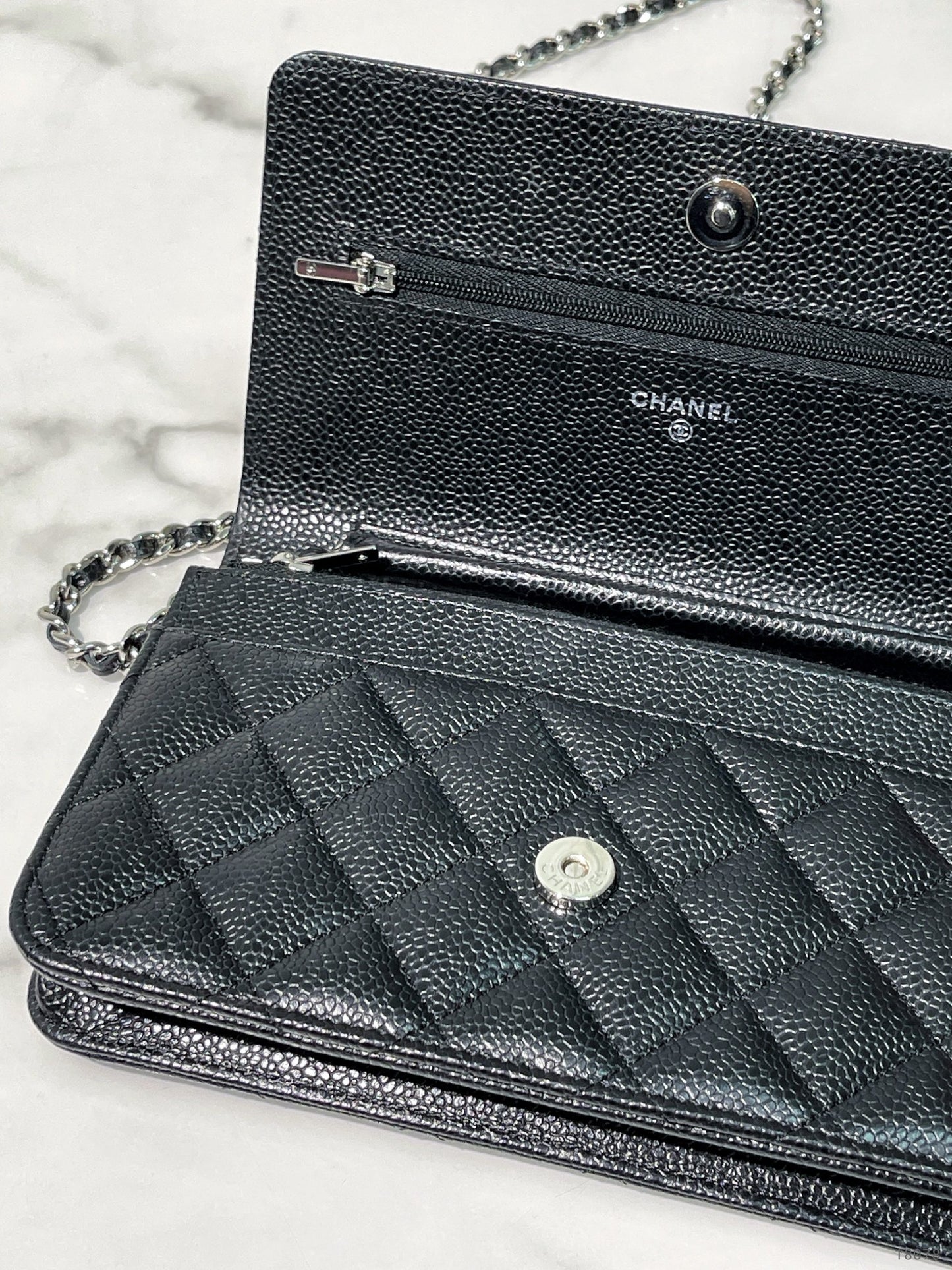 CHANEL CAVIAR CLASSIC WOC, Black/Silver