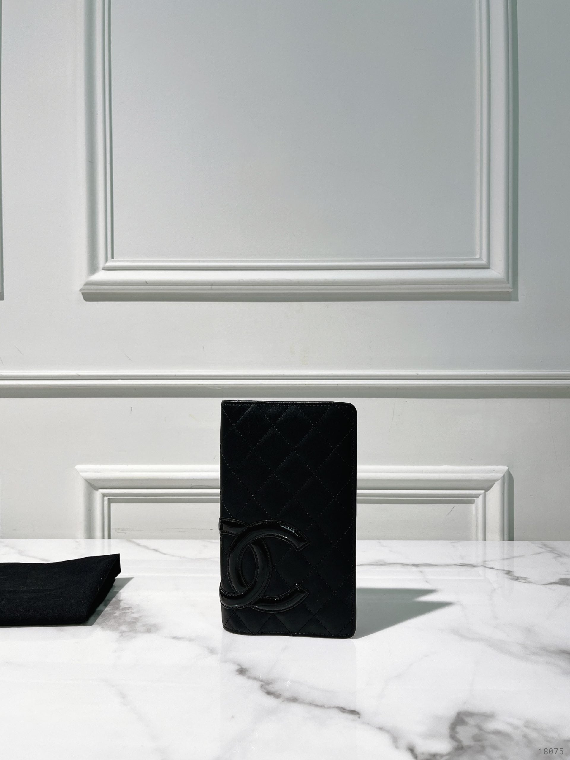 CHANEL CAMBON WALLET, Black/Pink