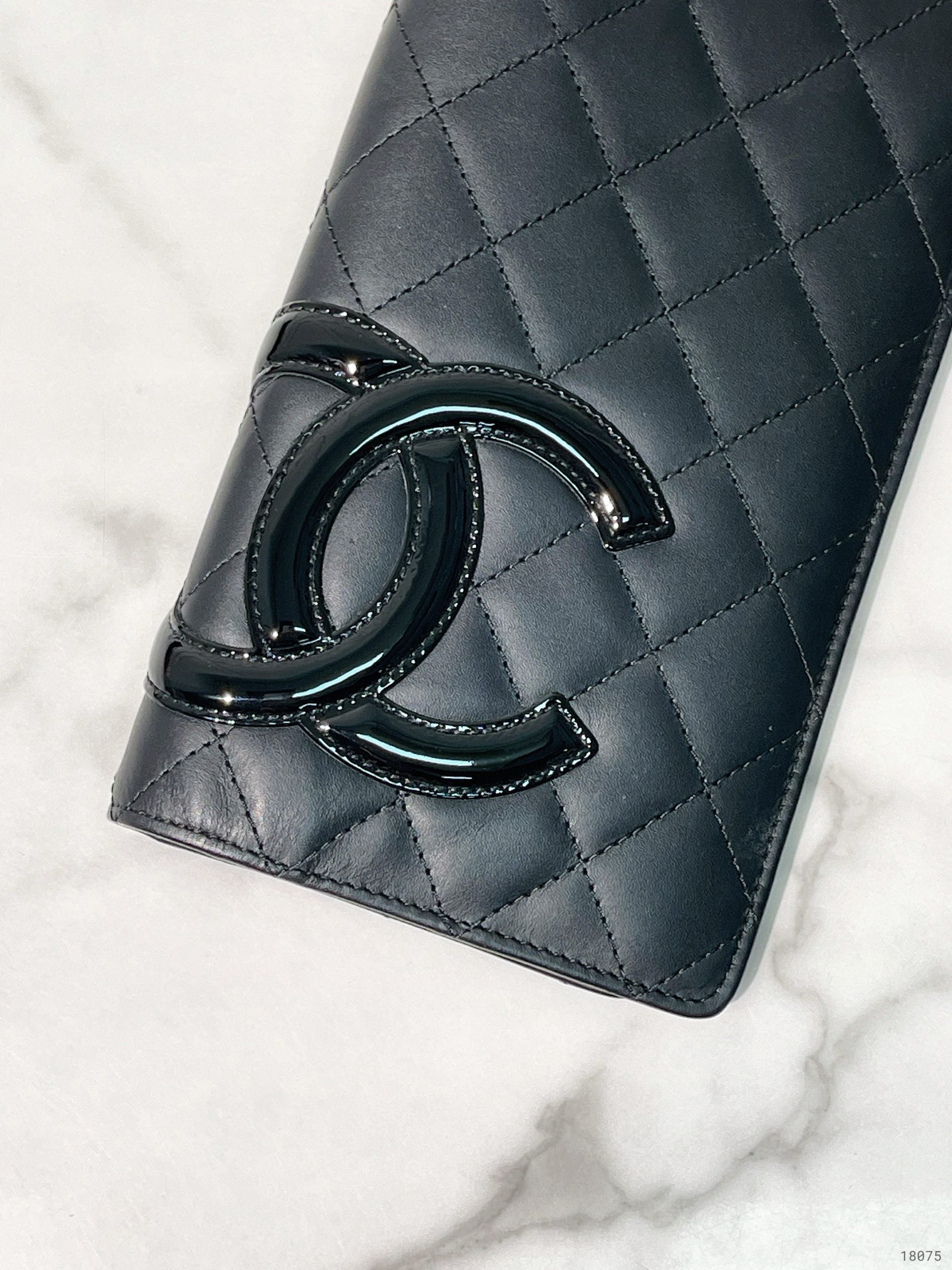 CHANEL CAMBON WALLET, Black/Pink