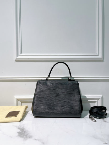 LV CLUNY BB, Black/Silver