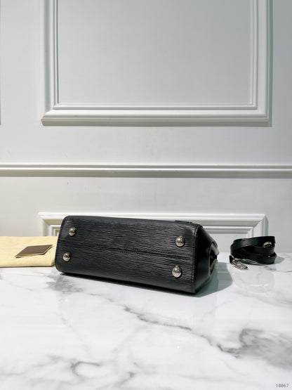 LV CLUNY BB, Black/Silver