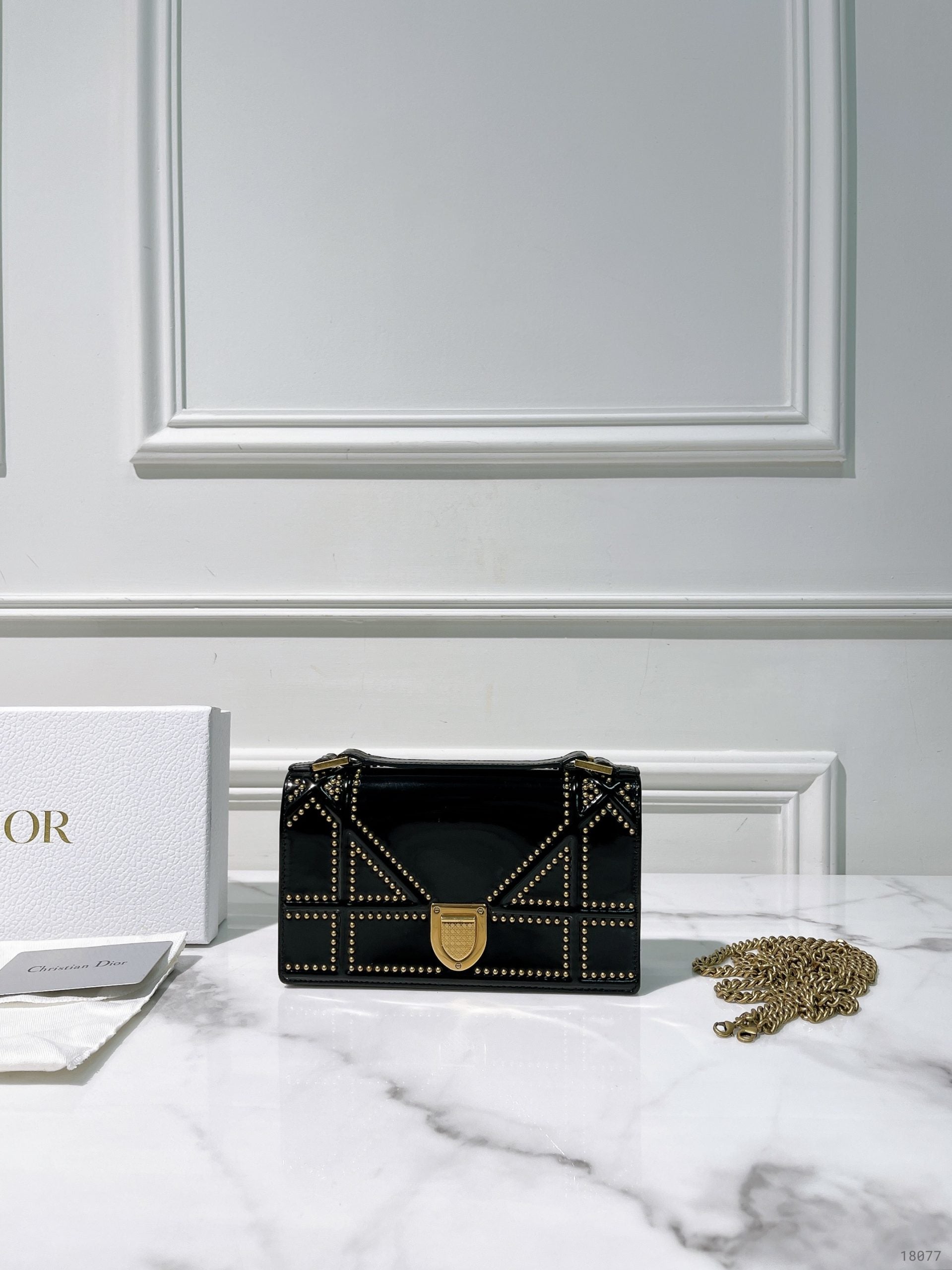 DIOR MINI DIORAMA, Black/Gold