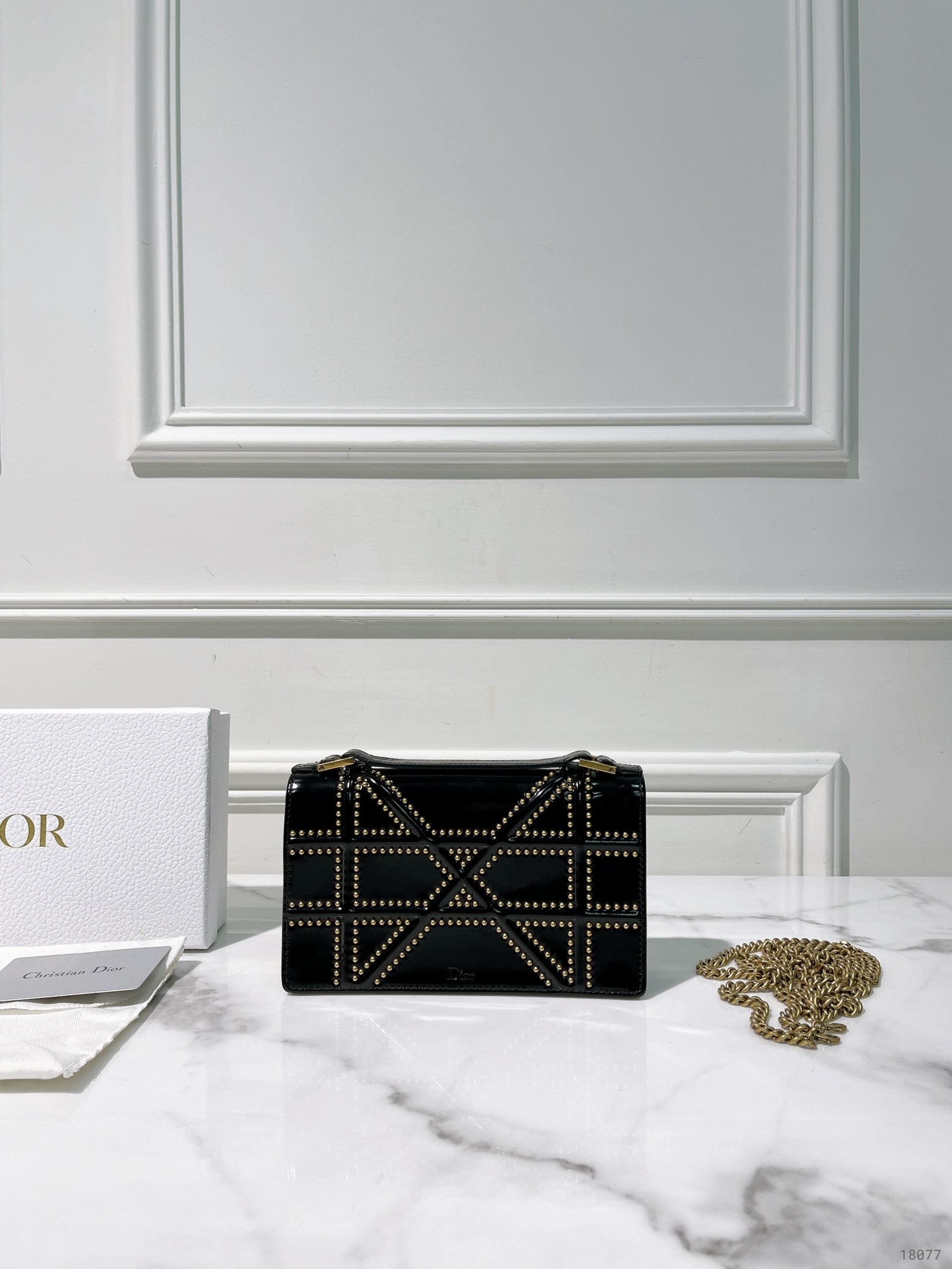 DIOR MINI DIORAMA, Black/Gold