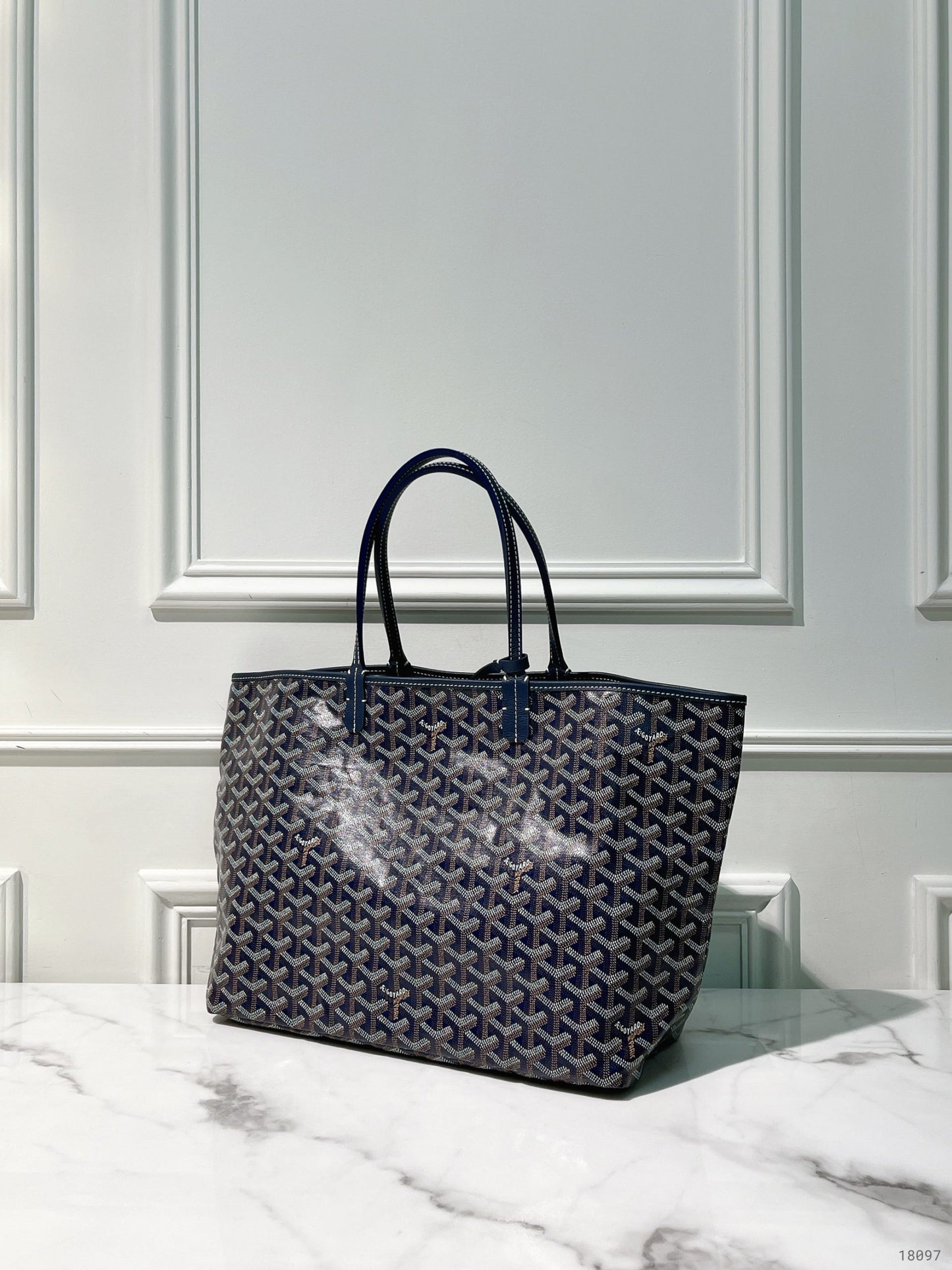 GOYARD SAINT LOUIST TOTE PM, Navy