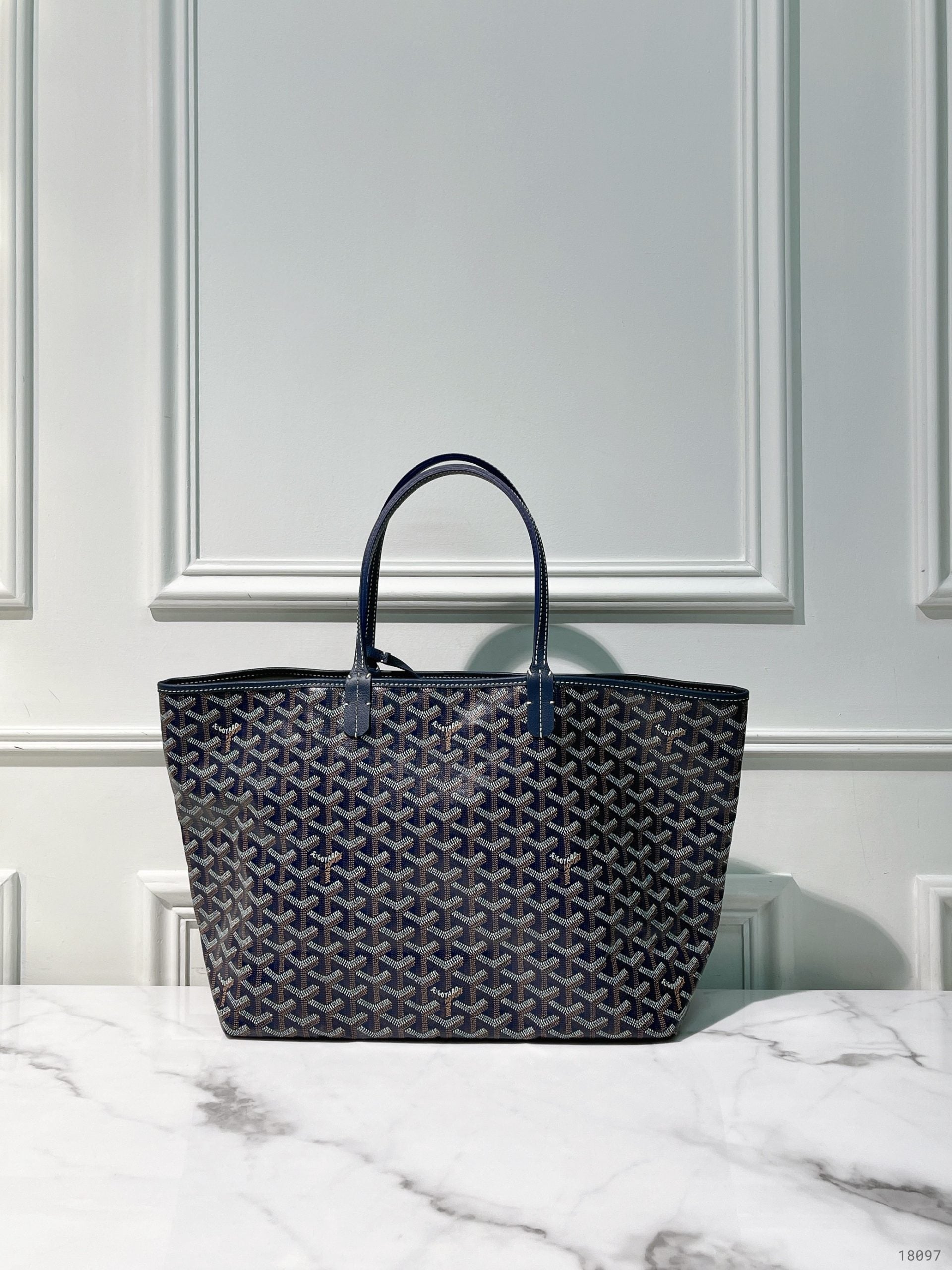 GOYARD SAINT LOUIST TOTE PM, Navy